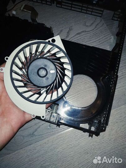 Чистка PS4 от пыли fat pro slim. Замена термопасты