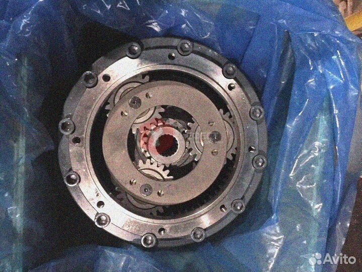 Редуктор поворота Komatsu PC400LC-7 208-26-00210