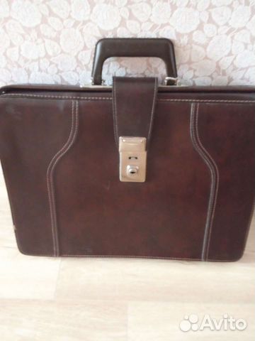 Мужской портфель