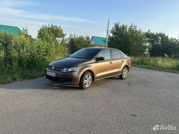 Volkswagen Polo 1.6 AT, 2014, 84 163 км