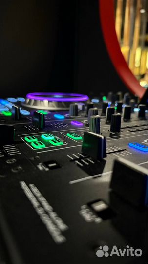 Dj контроллер
