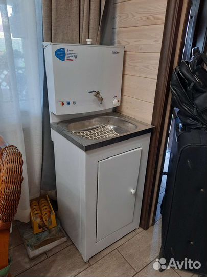 Умывальник дачный с подогревом