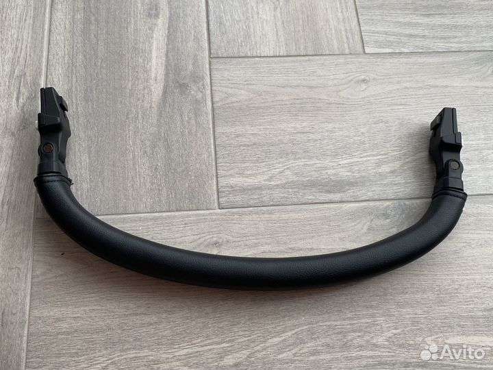 Поручень, бампер, борт для коляски stokke