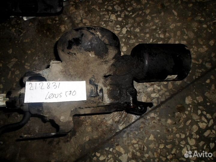 Клапан гидроподвески задний левый