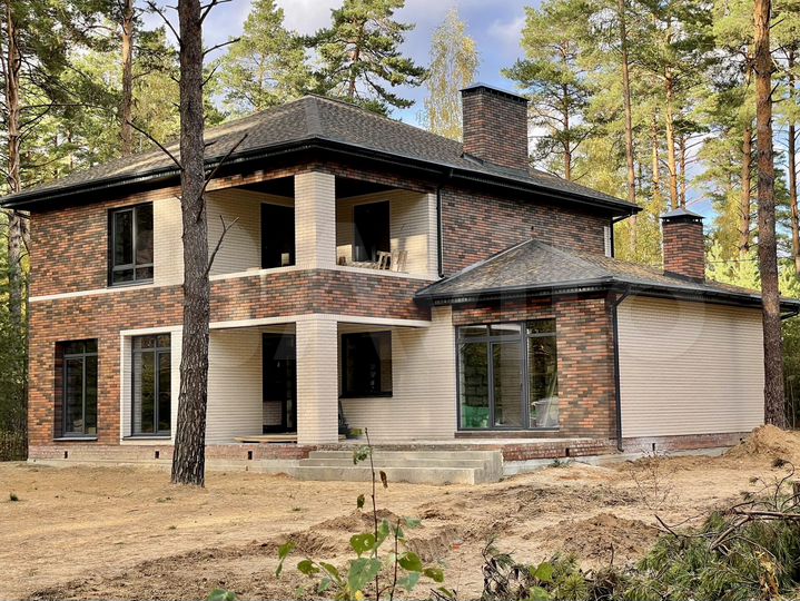 Дом 194 м² на участке 12 сот.