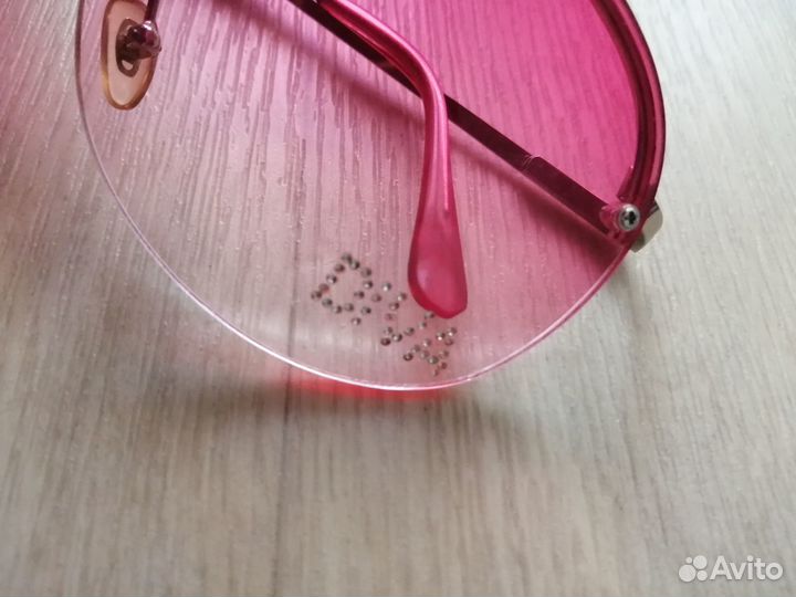 Солнцезащитные очки женские новые