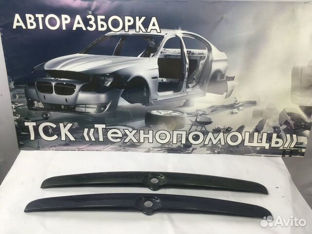 Накладка крышки багажника Opel Vectra B