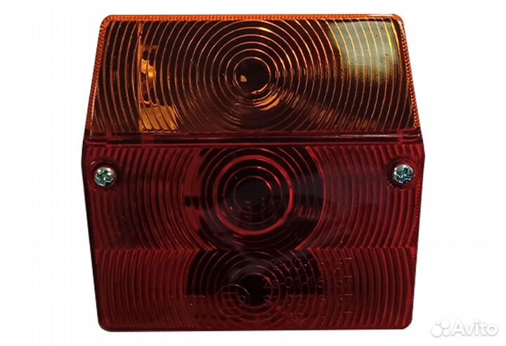 Задний фонарь на легковой прицеп в Барнауле