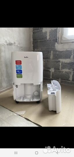 Осушитель воздуха ballu 70л в сутки(до 100 м2)