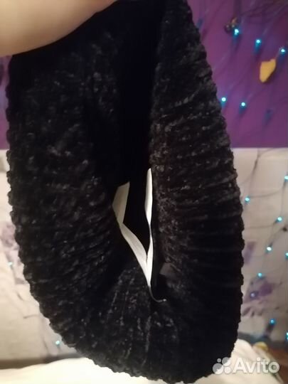 Шапка чёрная плюшевая