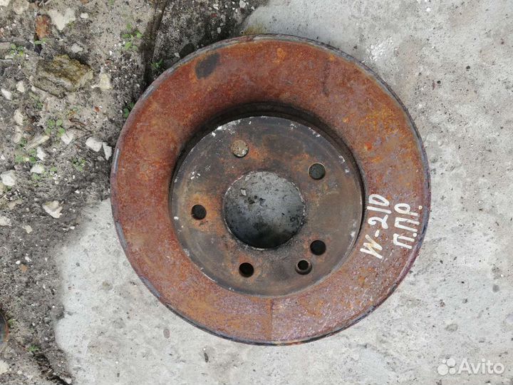 Тормозной диск передний Мерседес W210