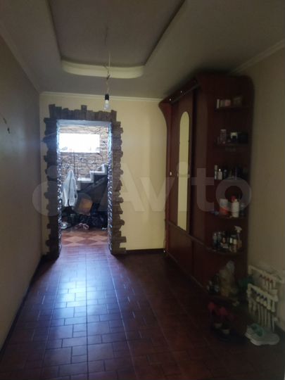 Дом 187 м² на участке 9,1 сот.