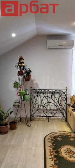 4-к. квартира, 134,4 м², 2/2 эт.