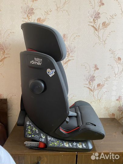 Автокресло britax romer advansafix 4 R