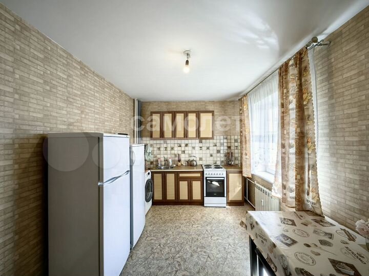 3-к. квартира, 77,6 м², 1/10 эт.