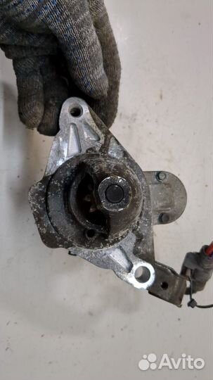 Стартер Toyota Yaris, 2013