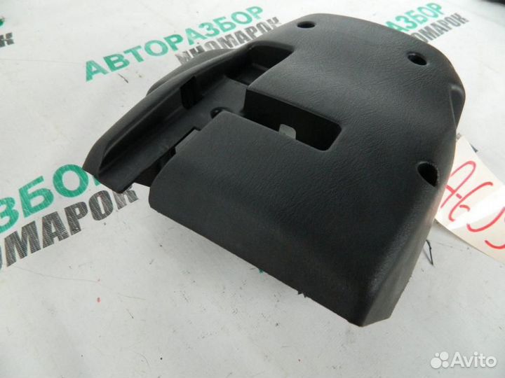 Кожух рулевой колонки нижний для Nissan R'nessa 1997-2001г
