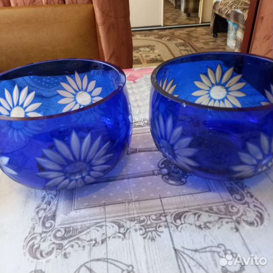 Ваза для фруктов на ножке цветное стекло СССР