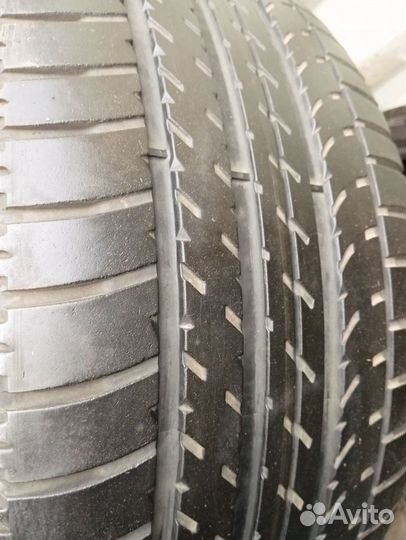 Goodyear Eagle F1 Asymmetric SUV 295/40 R22