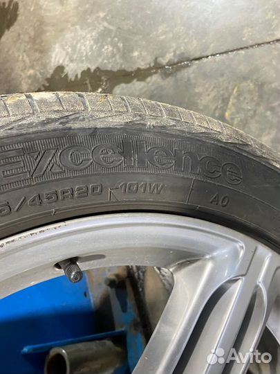 Goodyear Excellence 255/45 R20 101W