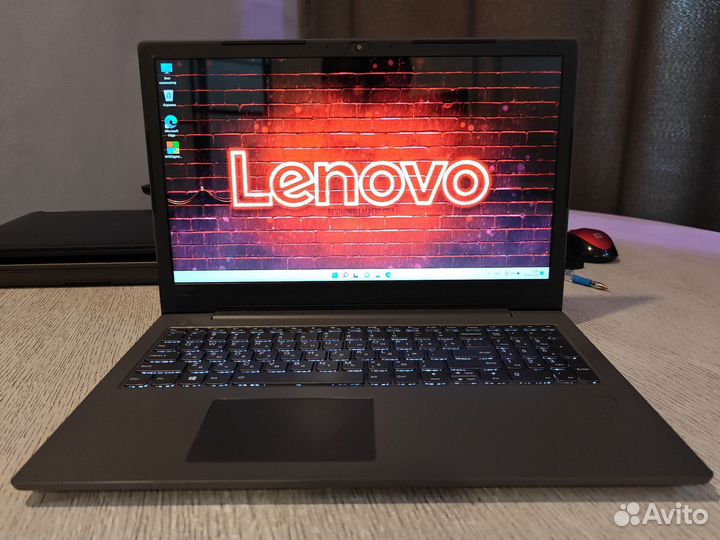 Lenovo V330 FHD i5-7200 2.7Ghz/8Gb/256SSD/2Gb Чек