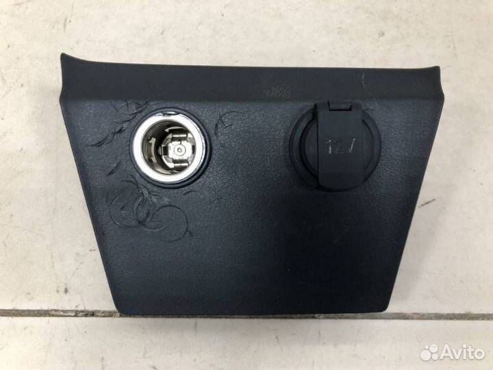 Накладка декоративная Kia Rio 3 UB 2011-2017