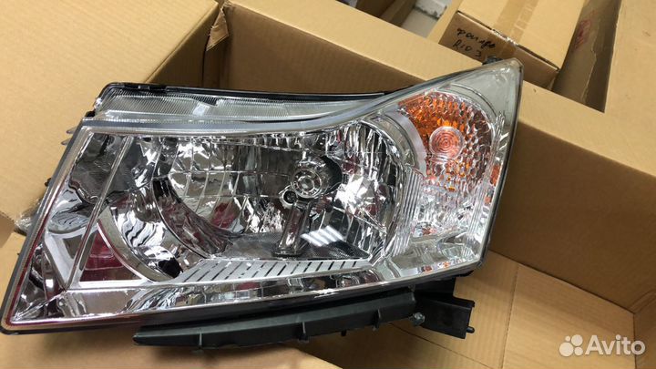 Chevrolet Cruze Фара хром