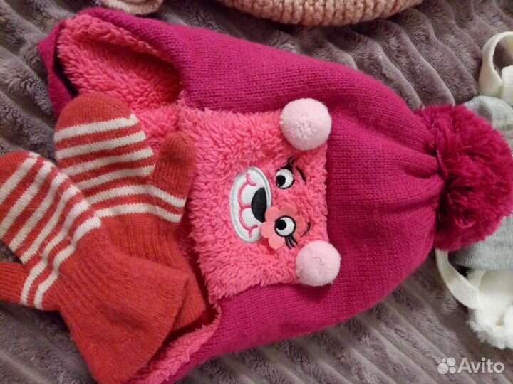 Шапка шлем и шапки на 1-2.5 года