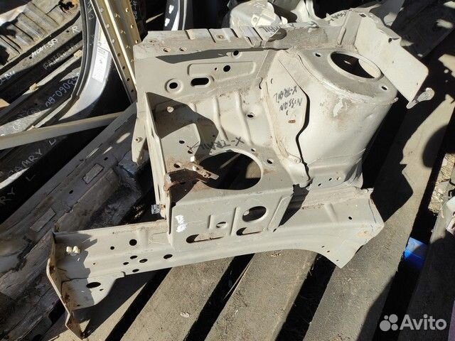 Лонжерон 64180JG00A правый Nissan X-trail