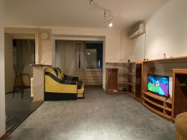 2-к. квартира, 52 м², 5/9 эт.