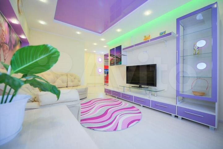 2-к. квартира, 60 м², 8/14 эт.