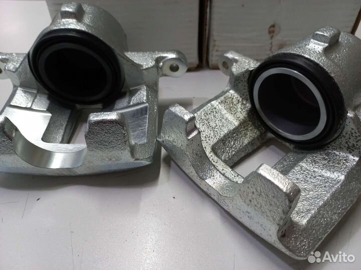 Тормозные суппорта Toyota Corolla