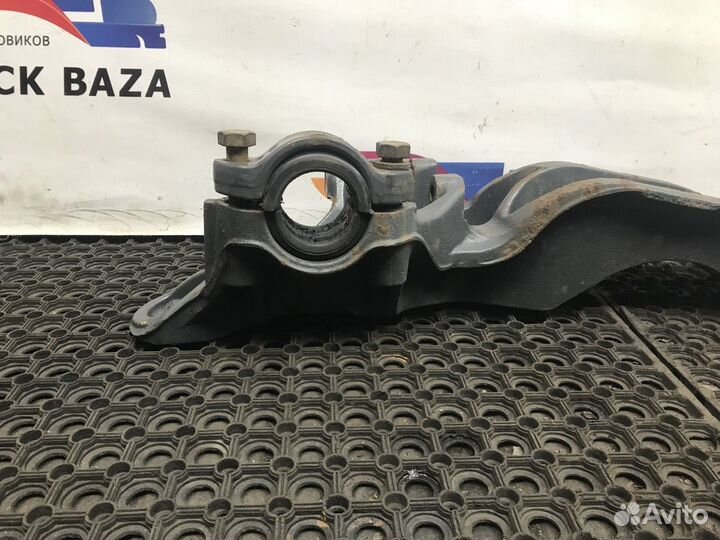 21196819 Кронштейн пневморессоры левый