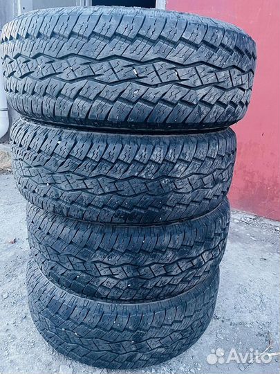 Toyo Open Country A/T Plus 265/65 R17 112H