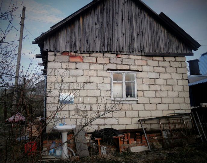 Дача 25 м² на участке 5 сот.