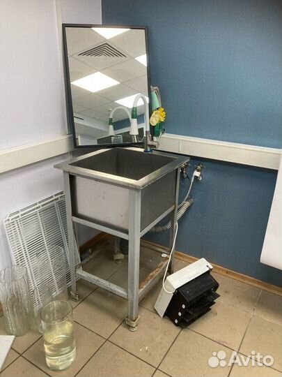 Мойка глубокая из нержавейки со смесителем