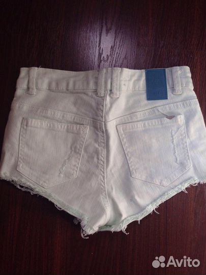 Шорты женские Bershka