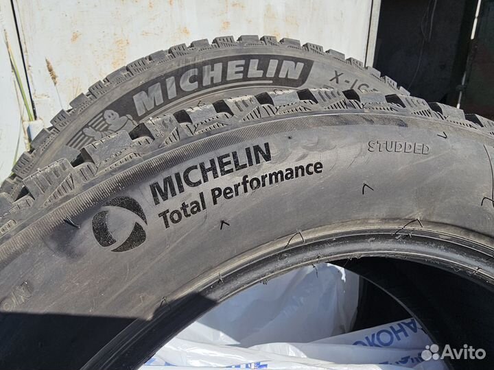 Michelin X-Ice North 4 SUV 225/55 R19