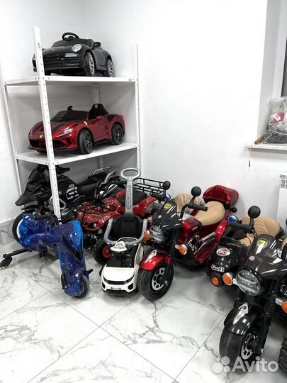 Детский электромобиль