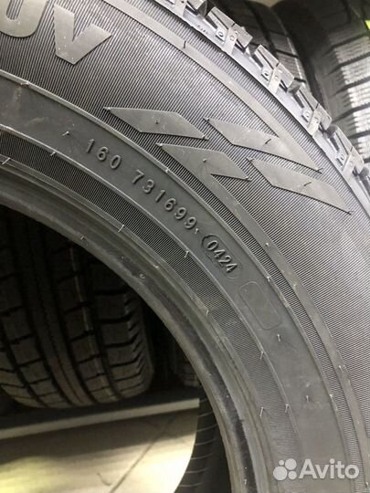 Ikon Tyres Nordman S2 SUV 215/65 R16 98H