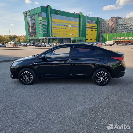 Hyundai Solaris 1.6 AT, 2022, 8 600 км
