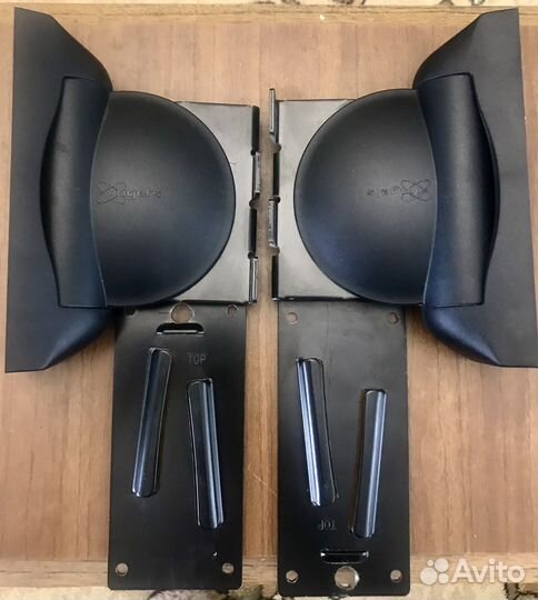 Крепление настенное для аккустических колонок