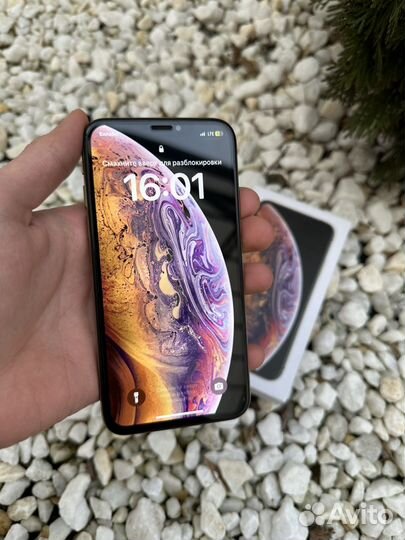 iPhone Xs, 64 ГБ