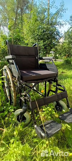 Кресло- коляска для инвалидов