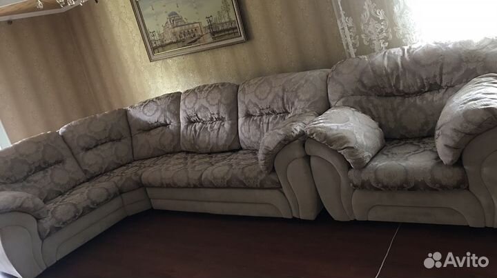 Угловой диван