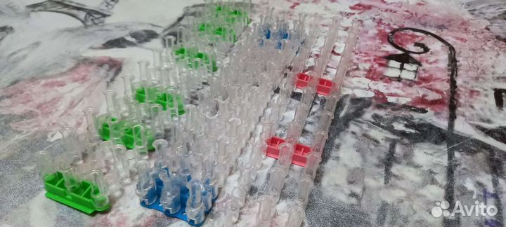 Игрушки из резинок и набор для плетения