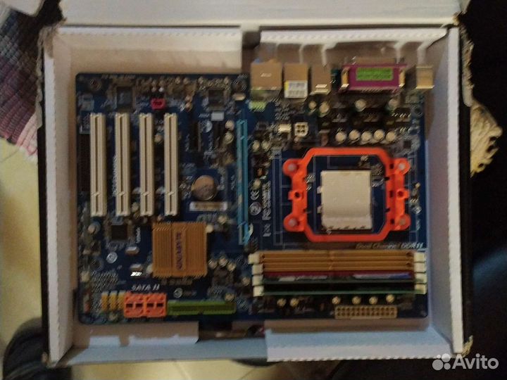 Материнская плата