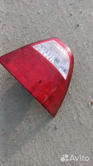 Задний стоп сигнал Toyota Corolla