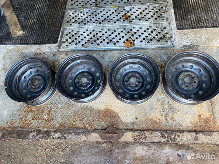 Штампованные диски r14