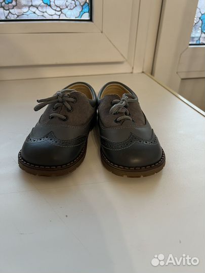 Полуботинки, туфли кожаные состояние нового 23